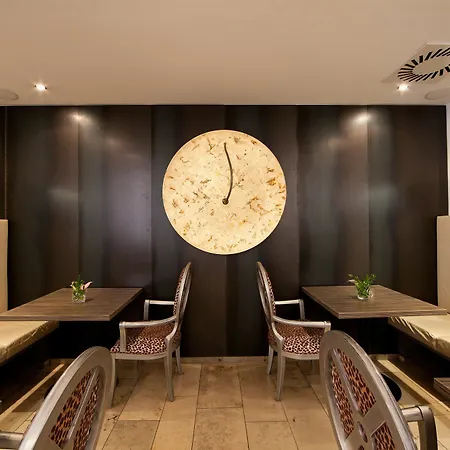 Burns Art & Culture Düsseldorf