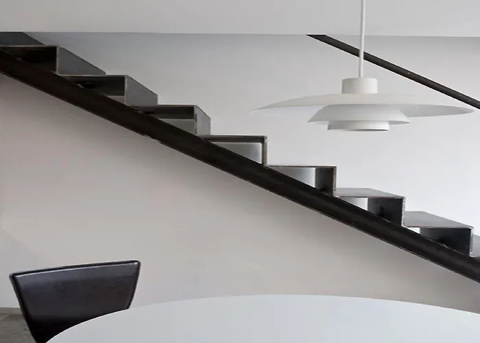 Hotel Burns Art & Culture 4*