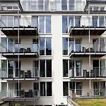 Hotel Burns Art & Culture