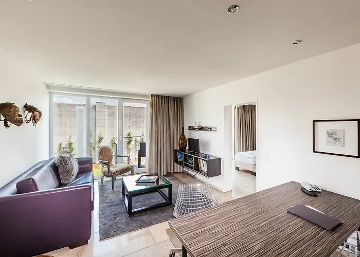 Burns Art & Culture Hotel Dusseldorf