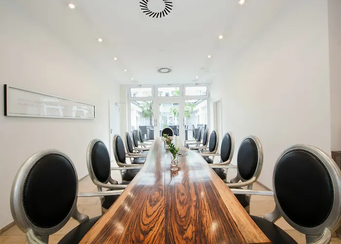 Burns Art & Culture Ξενοδοχείο