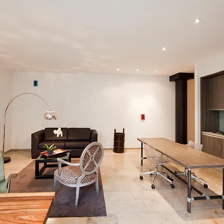 Burns Art & Culture 4* Dusseldorf