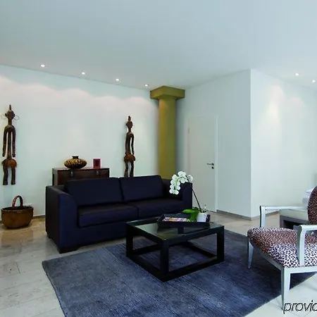 Burns Art & Culture Hotel Dusseldorf