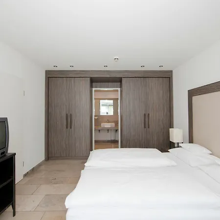 Burns Art & Culture Düsseldorf