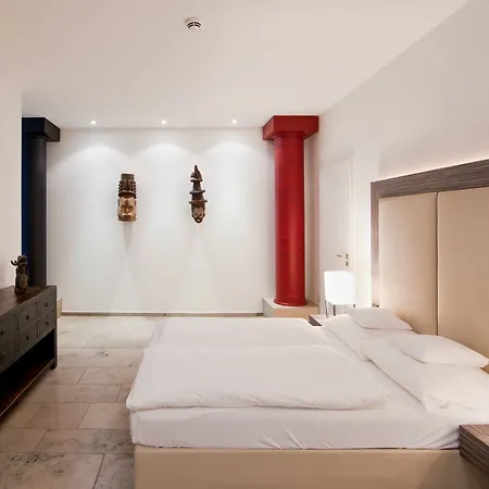 Burns Art & Culture 4* Düsseldorf