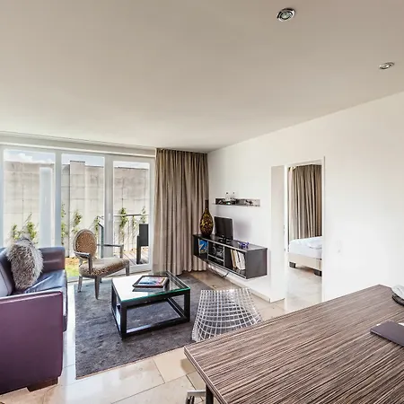 Burns Art & Culture Hotel Dusseldorf