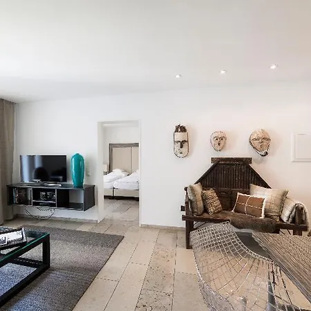 Hotel Burns Art & Culture 4*