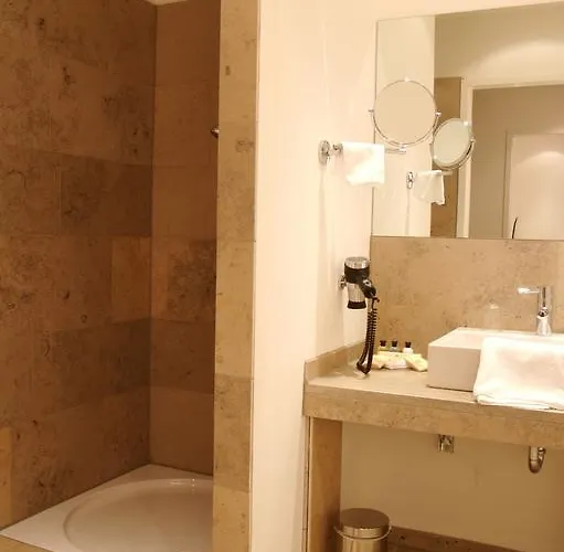 Burns Art & Culture Hotell