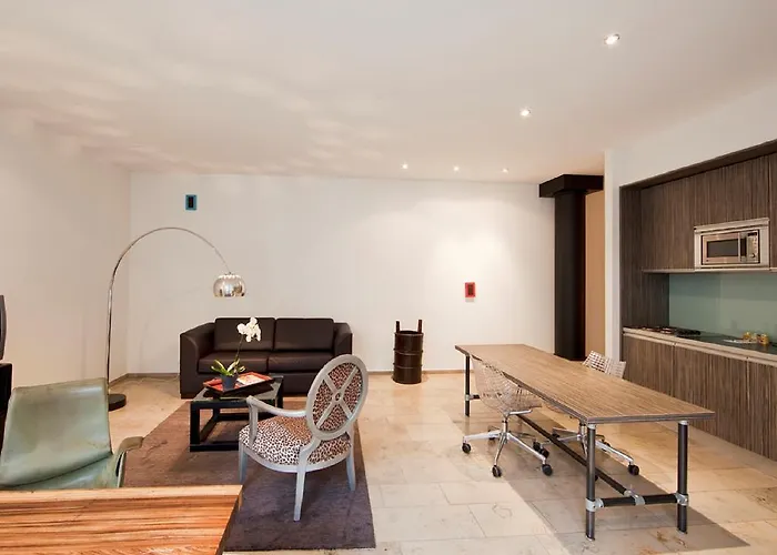 Burns Art & Culture 4* Düsseldorf