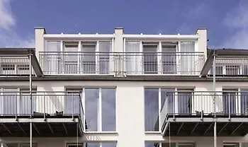 Burns Art & Culture 4* Düsseldorf