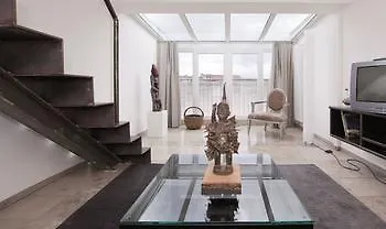 Burns Art & Culture Hotel Düsseldorf