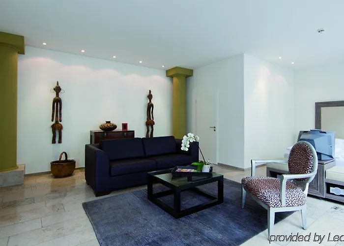 Burns Art & Culture Hotell Düsseldorf