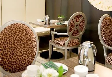 Otel Burns Art & Culture