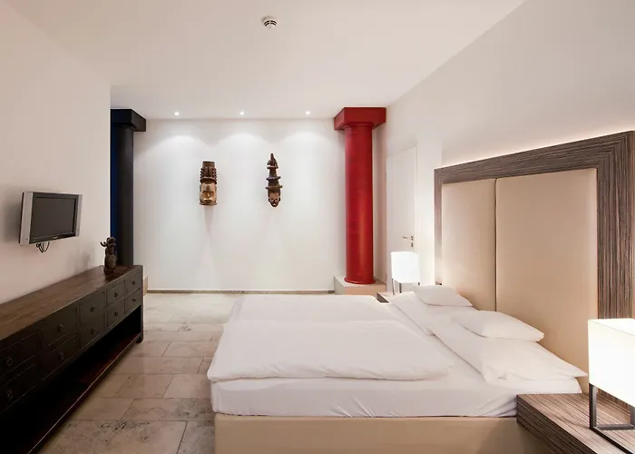 Burns Art & Culture 4* Düsseldorf