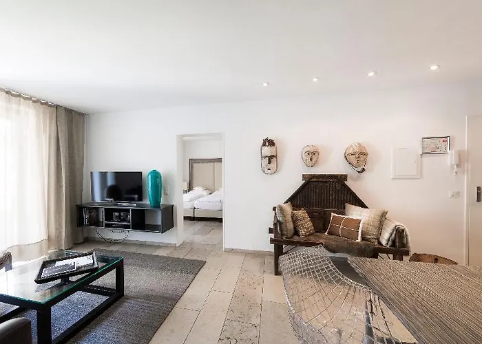 Hotel Burns Art & Culture 4*