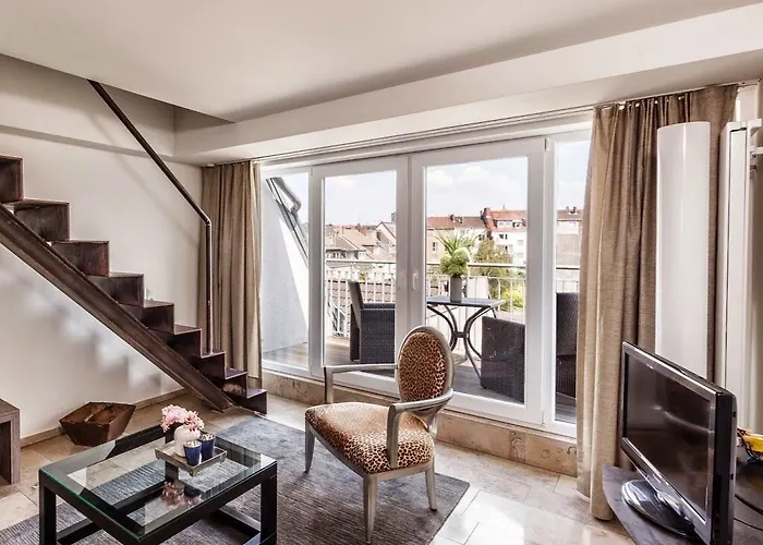 Burns Art & Culture 4* Düsseldorf